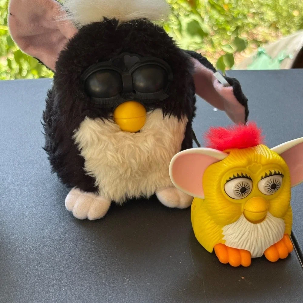 Tiger‎ Electronics Furby 1999 Graduation Limited Edition Tuxedo Lot PARTS ONLY